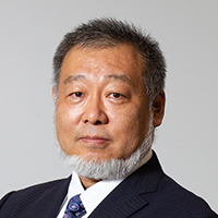 森山 輝彦 氏