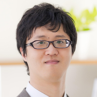 伊本 貴士 氏