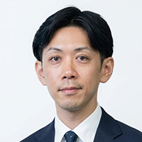 山名 広朗 氏