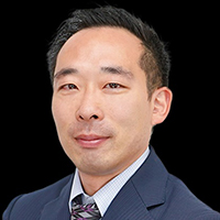 石田 圭一 氏