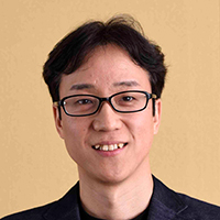 大井 哲也 氏